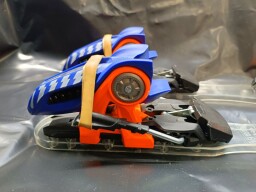 NOVÉ FREERIDE/FREESTYLE SENIORSKÉ VIAZANIE MARKER GRIFFON 18